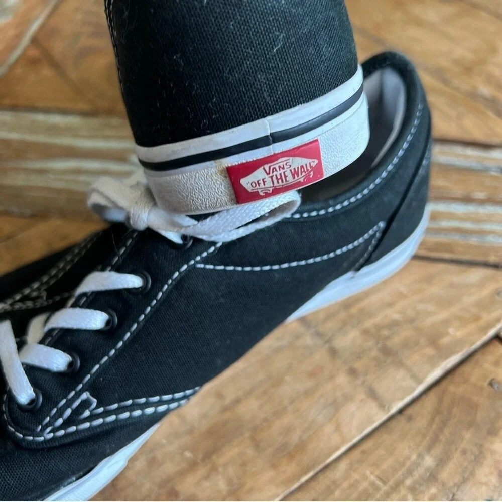 Vans Canvas Sneakers Black Low Top Lace Up Casual Comfort‎ Shoes Size 8.5
